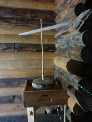 hand mill