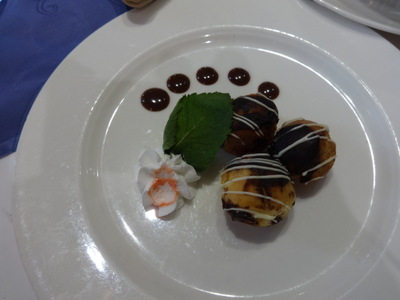 profiteroles