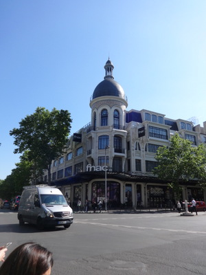 FNAC