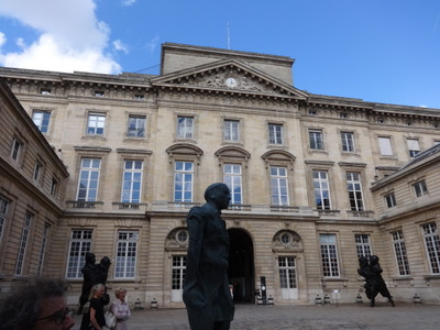 cour d'honneur