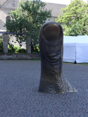 thumb