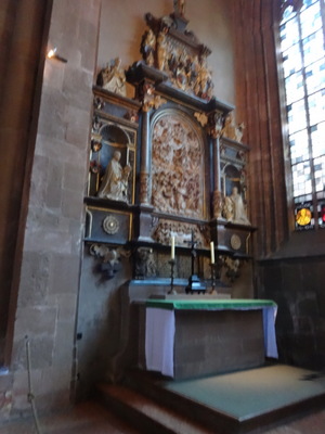 side chapel