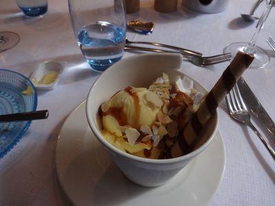 caramel sundae